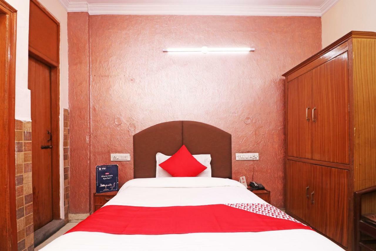 Oyo 29304 Hotel Pooja Yamunānagar Exterior photo