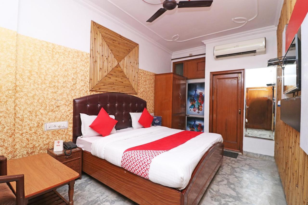Oyo 29304 Hotel Pooja Yamunānagar Exterior photo