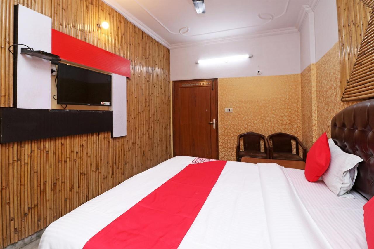 Oyo 29304 Hotel Pooja Yamunānagar Exterior photo