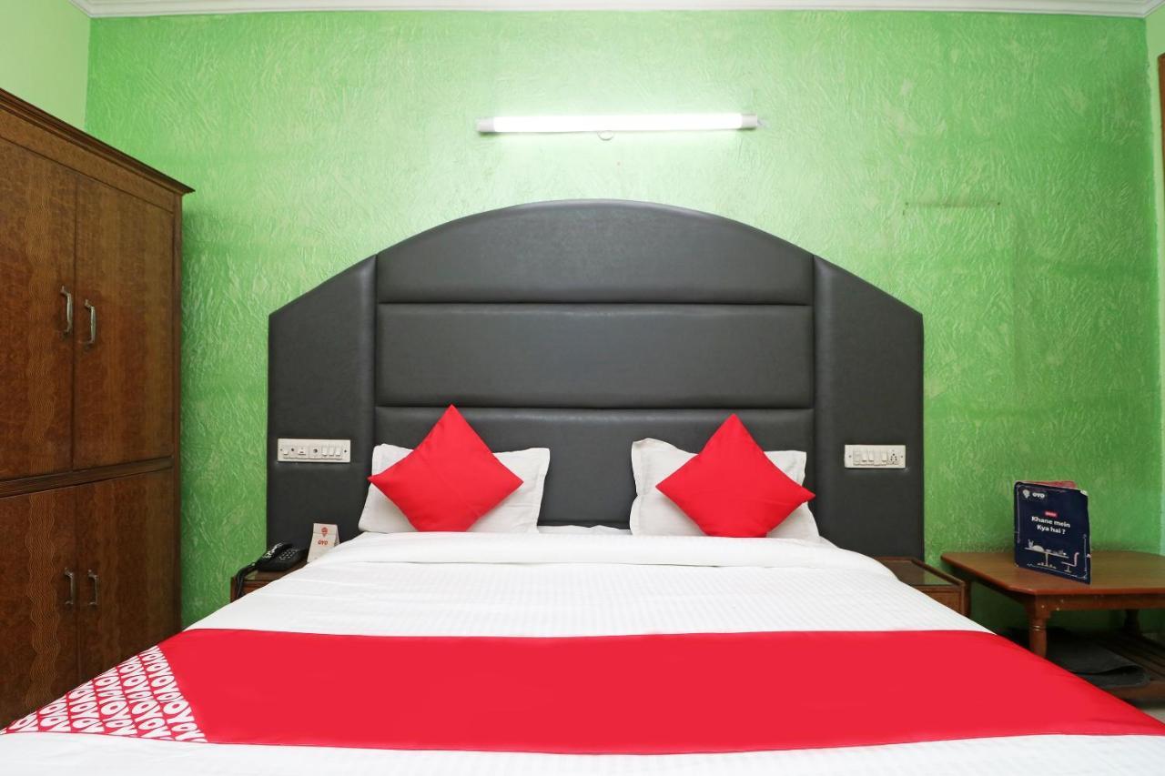 Oyo 29304 Hotel Pooja Yamunānagar Exterior photo